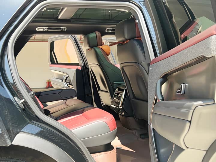 Фото 7 - Land Rover Range Rover Sport