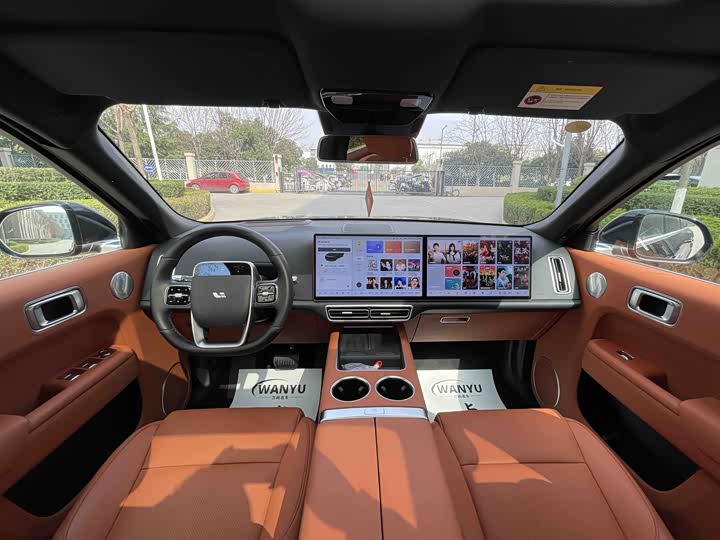 Фото 8 - LiXiang L8