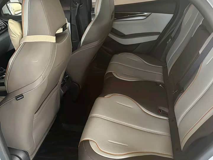 Фото 6 - BYD Qin Plus