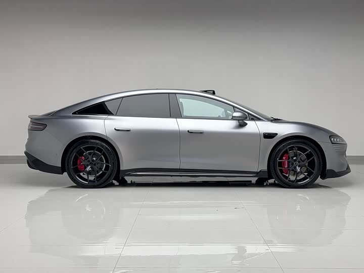 Фото 4 - Luxeed S7