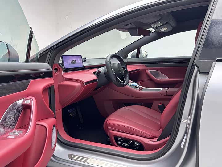 Фото 8 - Luxeed S7