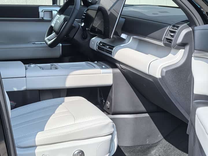 Фото 7 - BYD FangChengBao Titanium 7 (Tai 7)