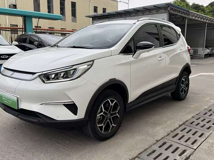 Фото 1 - BYD Yuan Pro