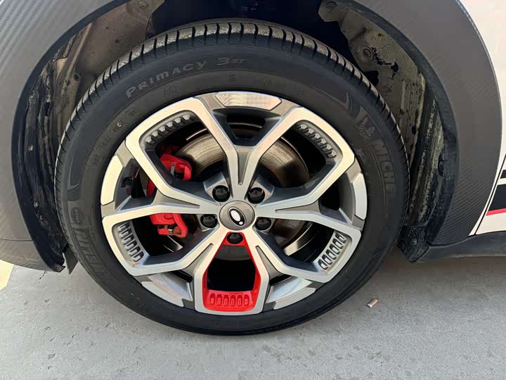 Photo 4 - Ora Good Cat GT (03 GT)