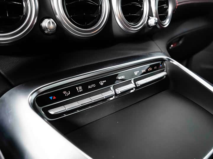 Photo 7 - Mercedes-Benz AMG GT