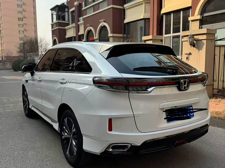 Фото 7 - Honda UR-V