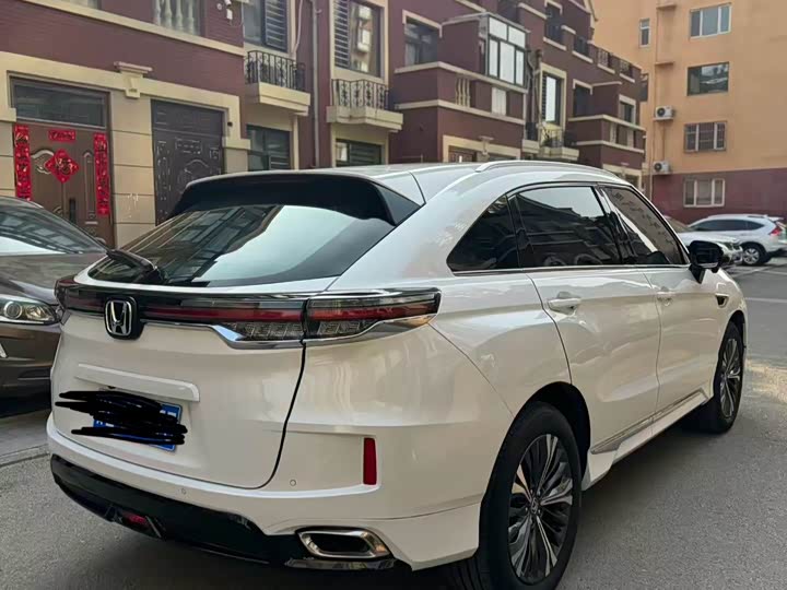 Фото 9 - Honda UR-V