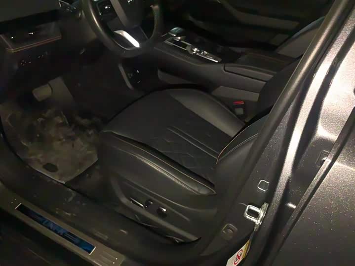 Фото 9 - Changan UNI-K