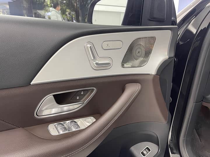 Фото 9 - Mercedes-Benz GLE-Class