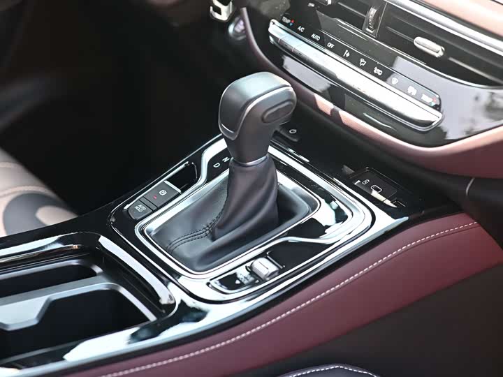 Фото 8 - GAC Trumpchi M6