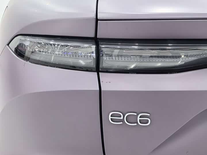 Фото 8 - Nio EC6