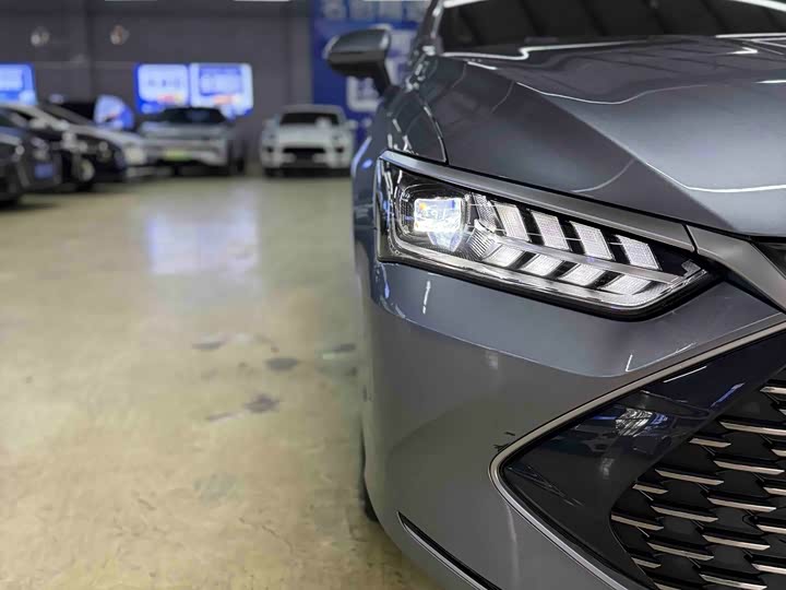 Фото 3 - BYD Qin Plus