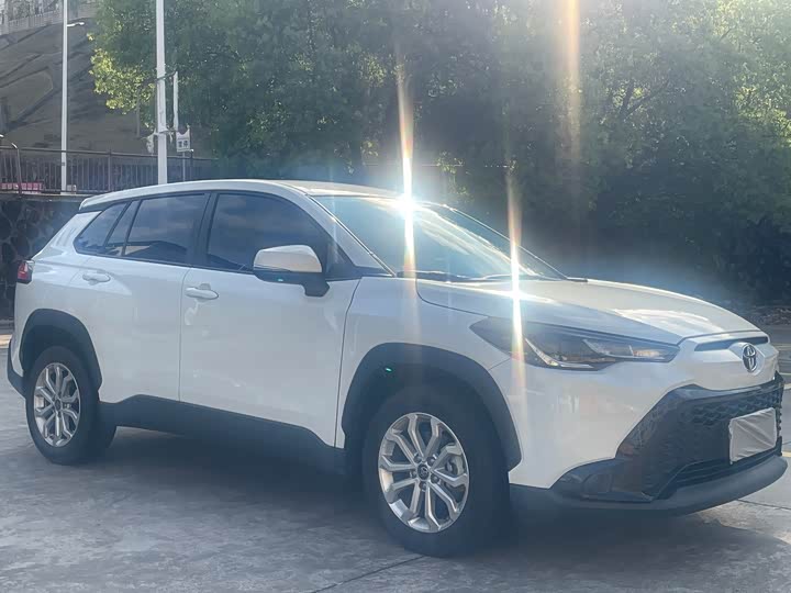 Фото 3 - Toyota Frontlander