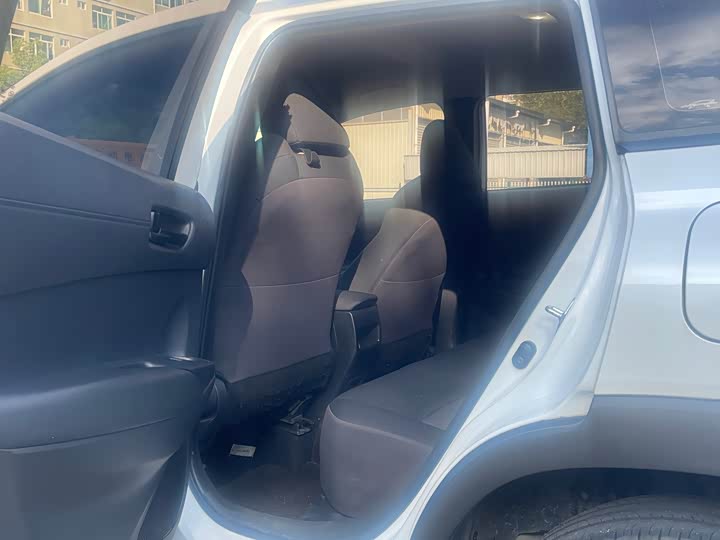 Фото 9 - Toyota Frontlander