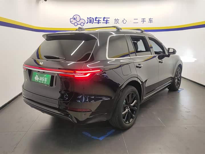 Фото 3 - LiXiang One