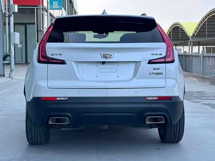 Фото 5 - Cadillac XT4