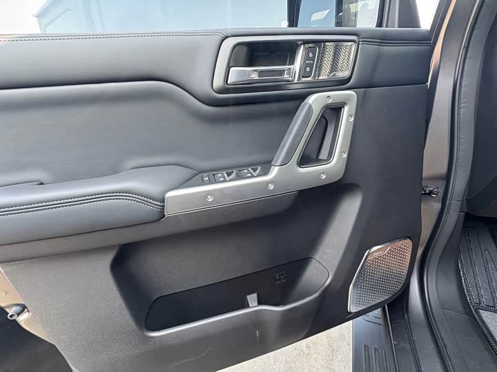 Фото 6 - BAW 212 T01