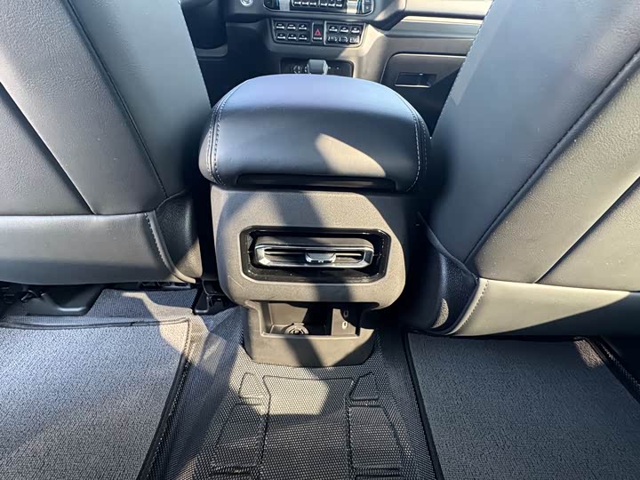 Фото 9 - BAW 212 T01