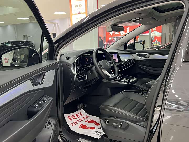 Фото 7 - Volkswagen Talagon