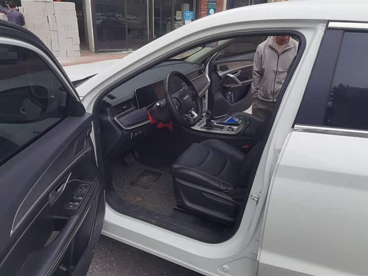 Photo 9 - Jetour X70