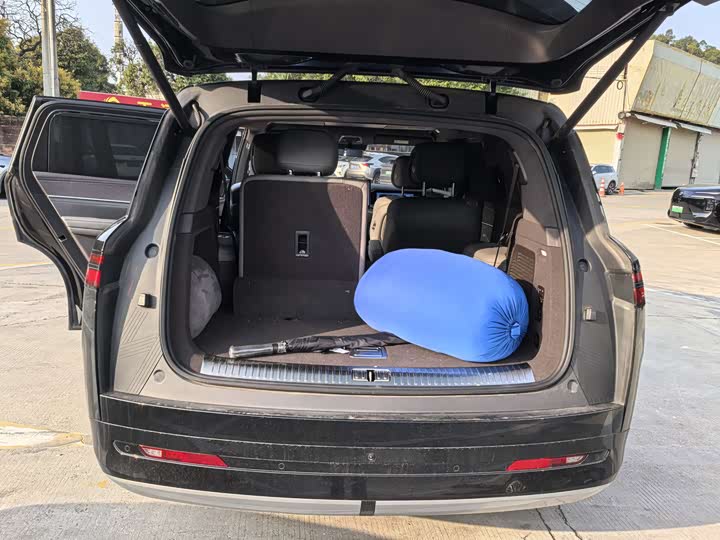 Фото 8 - Denza N9