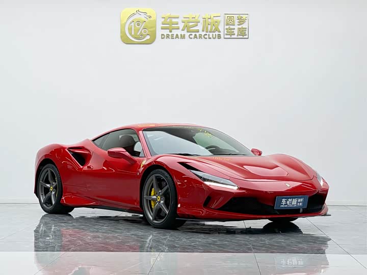 Фото 3 - Ferrari F8