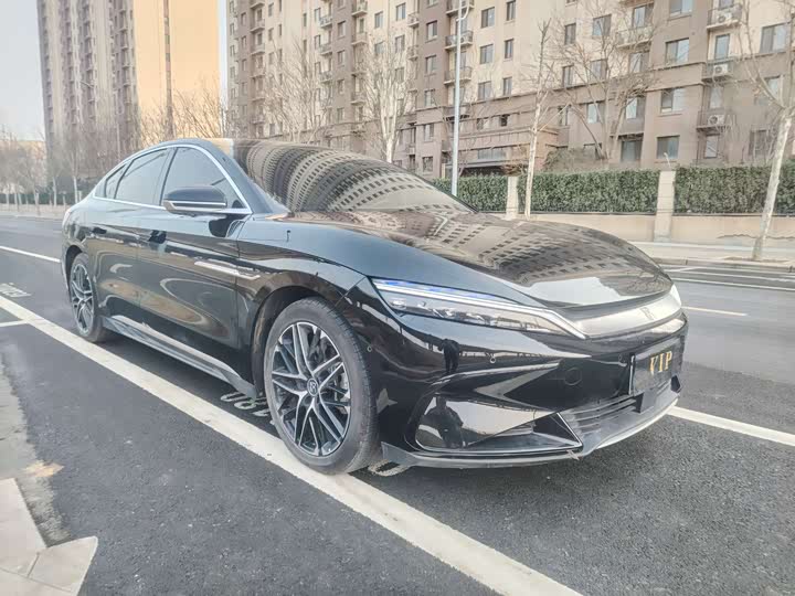 Фото 2 - BYD Han