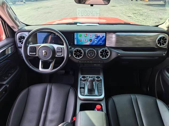 Фото 6 - Tank 300