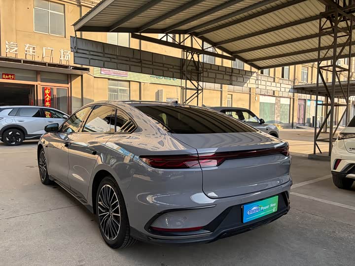 Фото 7 - BYD Han