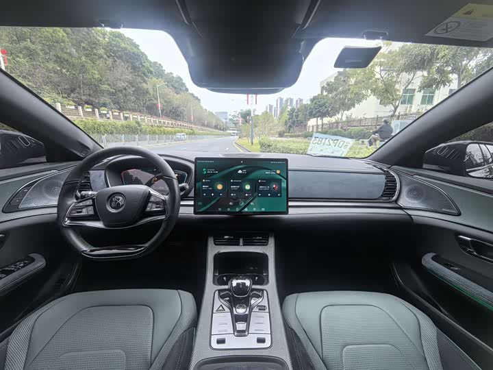 Фото 7 - BYD Han