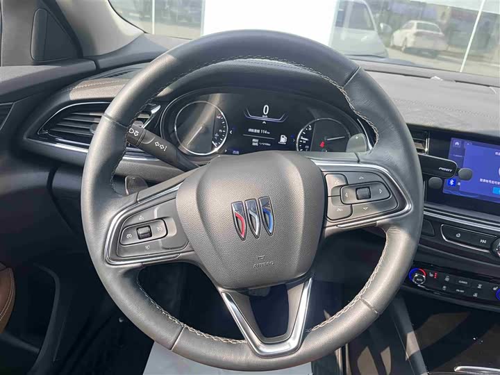 Фото 8 - Buick Regal