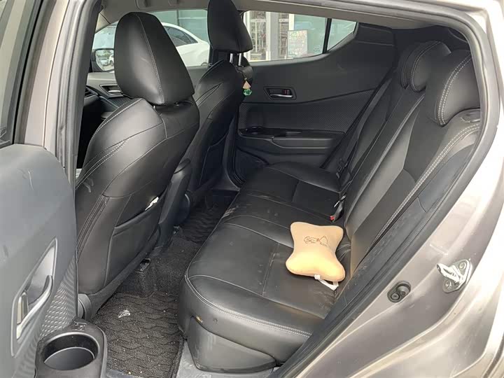 Photo 4 - Toyota Izoa