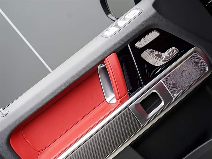 Фото 7 - Mercedes-Benz G-Class AMG