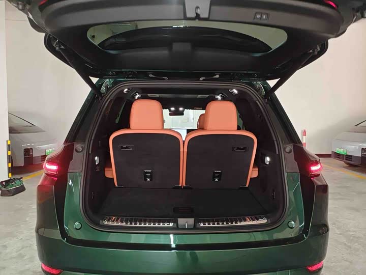 Фото 6 - LiXiang L9