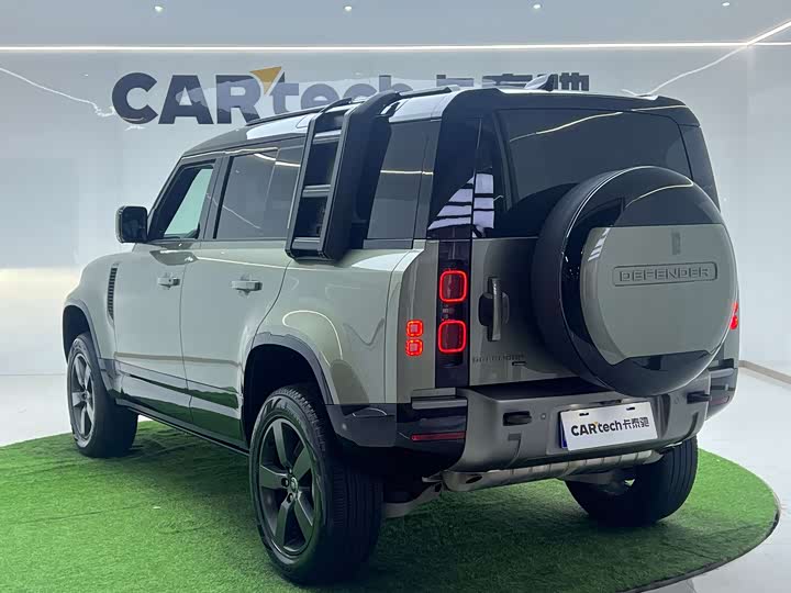 Фото 3 - Land Rover Defender