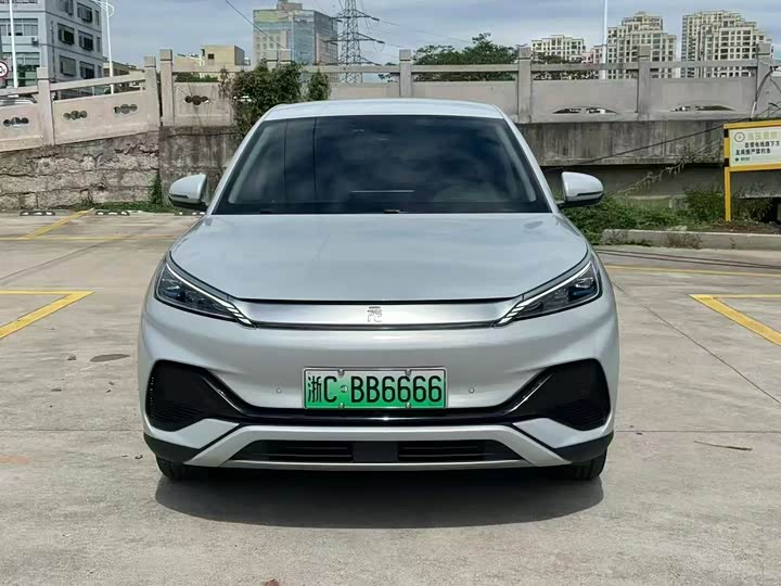 Фото 2 - BYD Yuan Plus