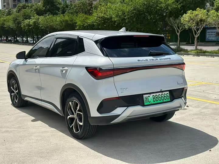 Фото 9 - BYD Yuan Plus