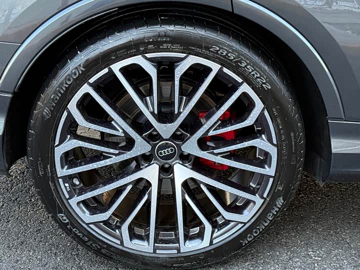 Фото 5 - Audi SQ7