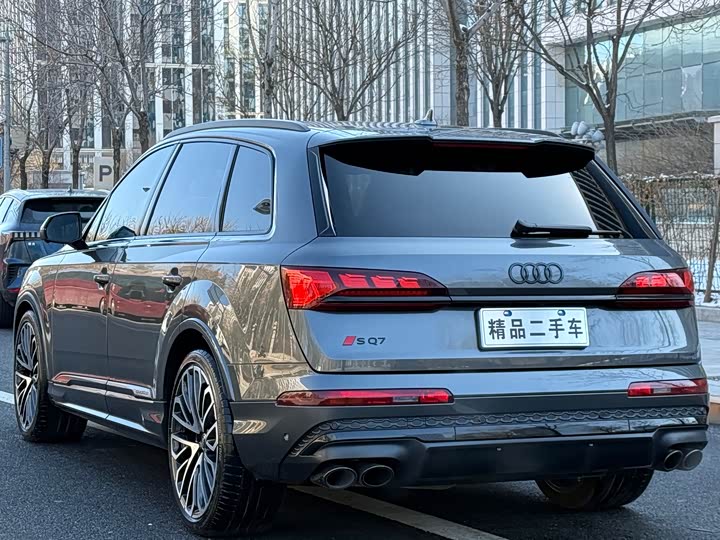 Фото 8 - Audi SQ7