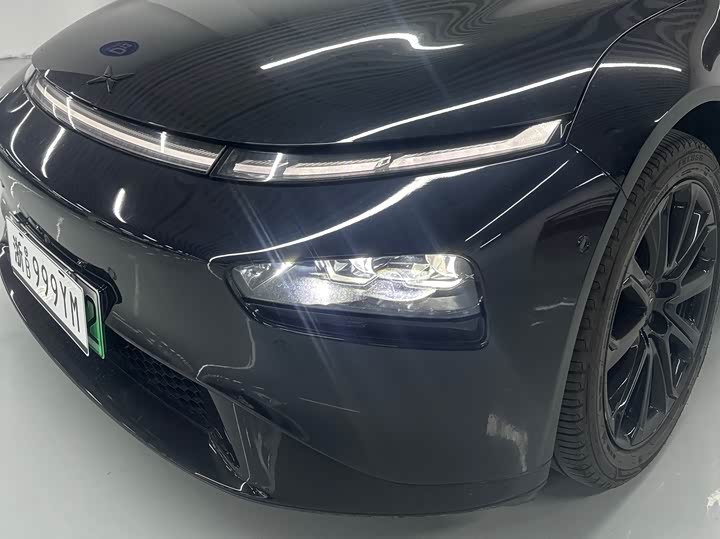 Фото 5 - XPeng P7