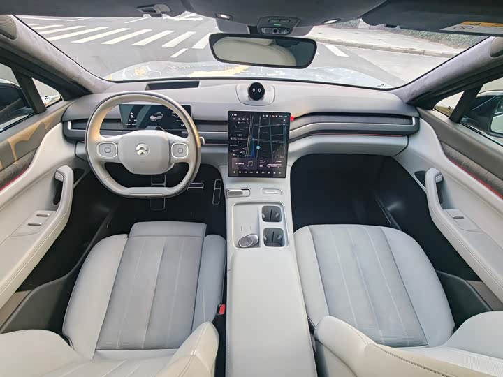 Фото 8 - Nio ES8