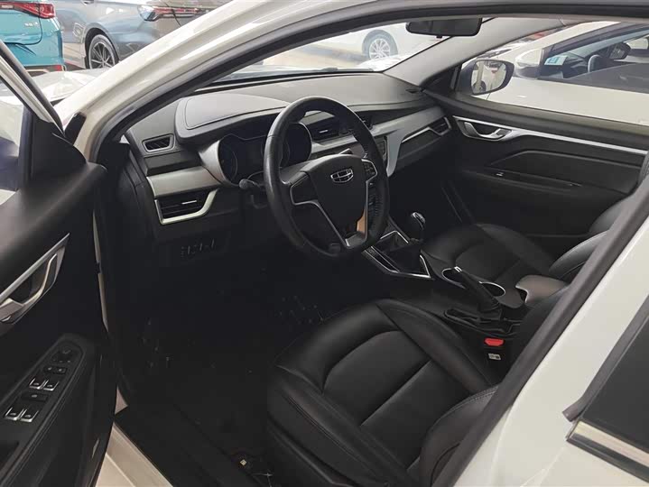 Фото 9 - Geely Vision