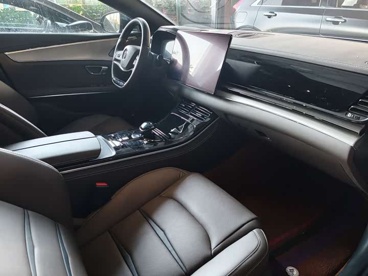 Фото 9 - BYD Han