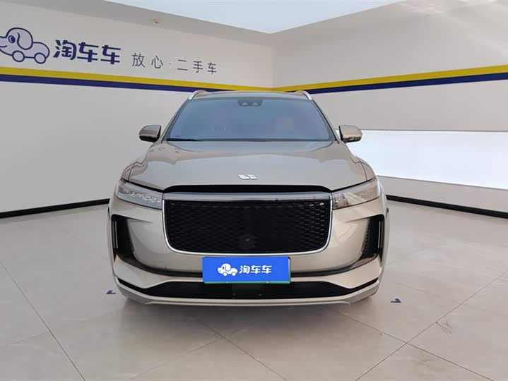 Фото 2 - LiXiang One