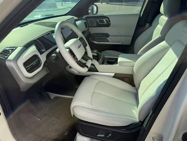 Фото 8 - BYD FangChengBao Titanium 3 (Tai 3)