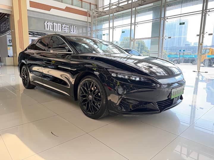 Фото 3 - BYD Han