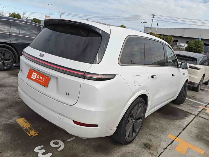 Фото 9 - LiXiang L9