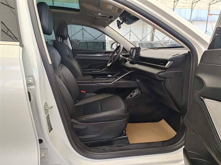 Фото 9 - Haval H6