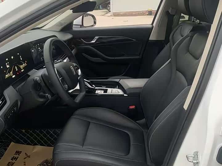 Photo 5 - Bestune B70