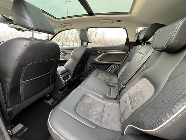 Фото 8 - Haval H6